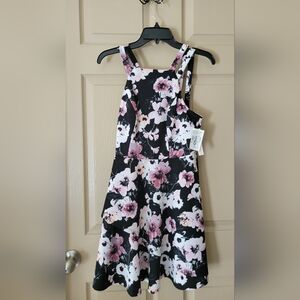 xtraordinary size S black floral dress NWT